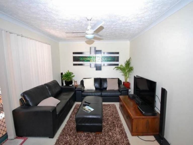 6 “Villa Mermaide” 2340 Gold Coast Hwy, Mermaid Beach QLD 4218