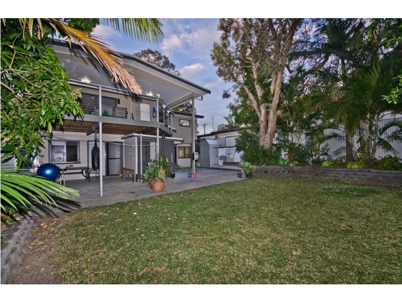 36 Kuranga Avenue, Southport QLD 4215