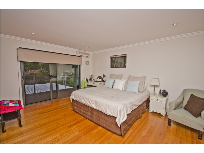 36 Kuranga Avenue, Southport QLD 4215