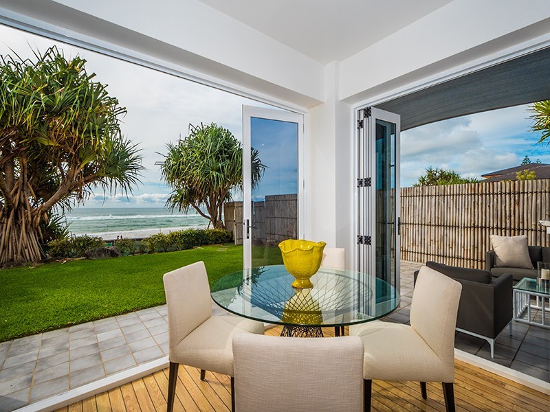 79 Jefferson Lane, Palm Beach QLD 4221