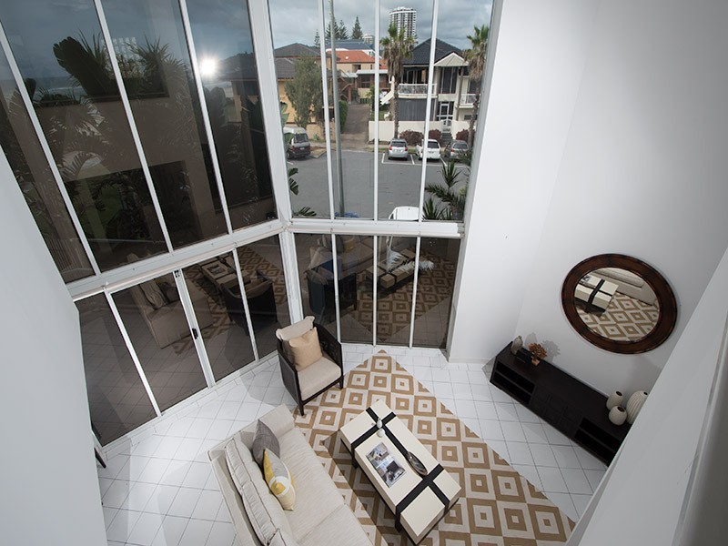 79 Jefferson Lane, Palm Beach QLD 4221