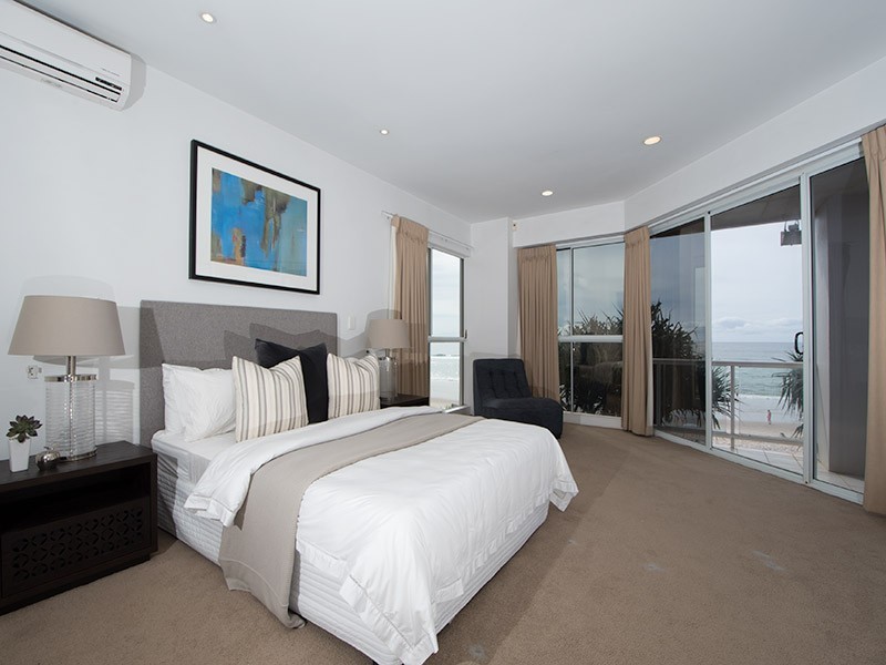 79 Jefferson Lane, Palm Beach QLD 4221