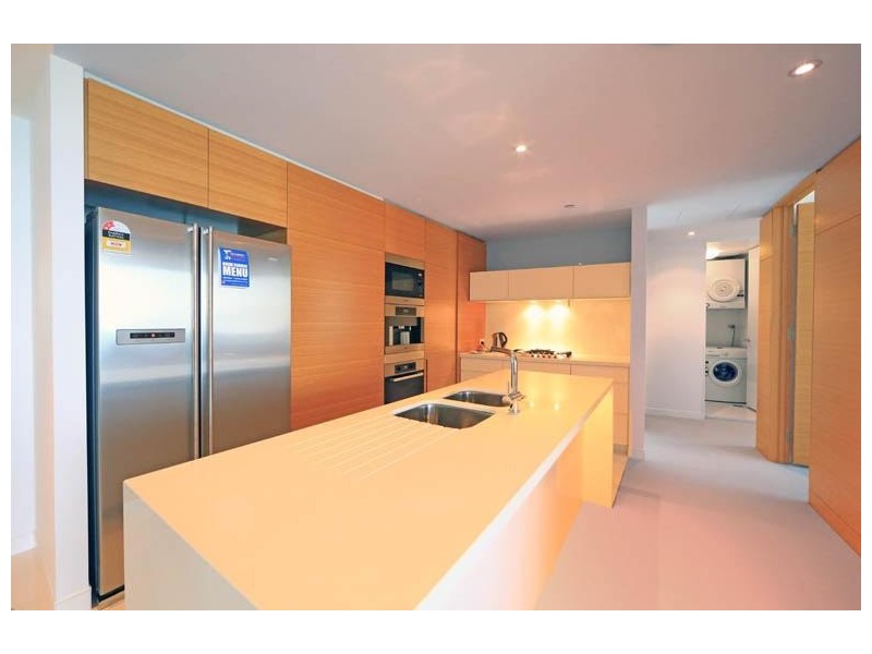 23602/4-26 Charles Ave “Oracle”, Broadbeach QLD 4218