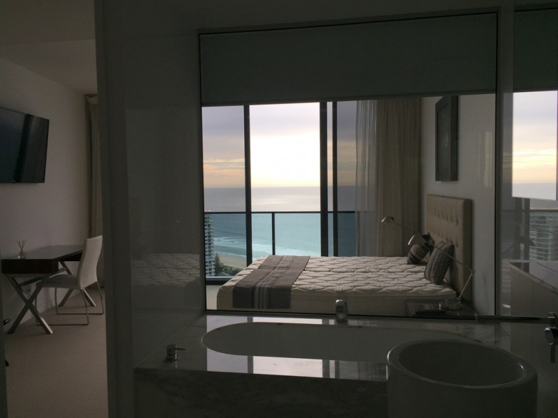 23602/4-26 Charles Ave “Oracle”, Broadbeach QLD 4218