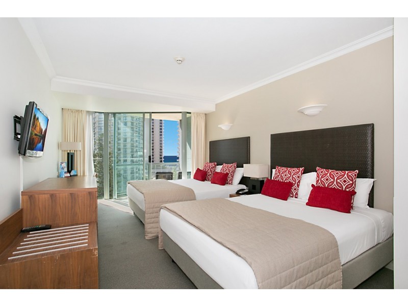 703-704 ‘Legends Hotel’ 25 Laycock Street, Surfers Paradise QLD 4217