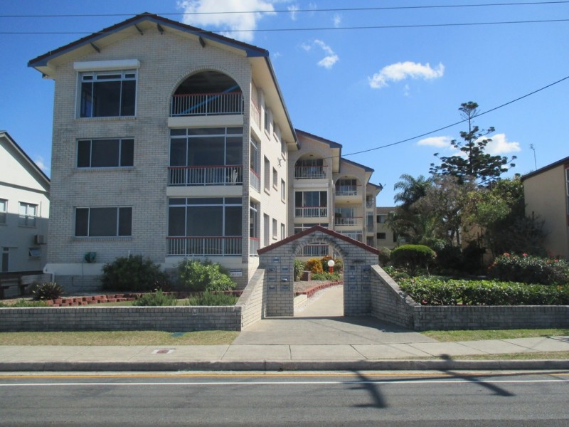 8/282 Marine Parade, Labrador QLD 4215