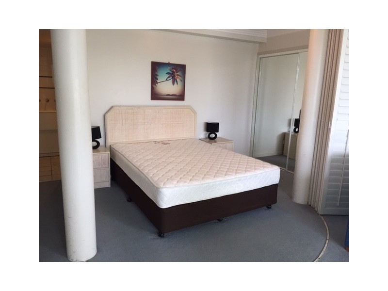 14/13-15 Anne Ave, Broadbeach QLD 4218
