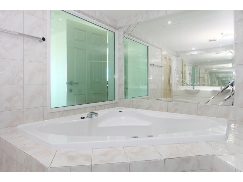 12 ‘Carmel By The Sea’, 177 Old Burleigh Road, Broadbeach QLD 4218