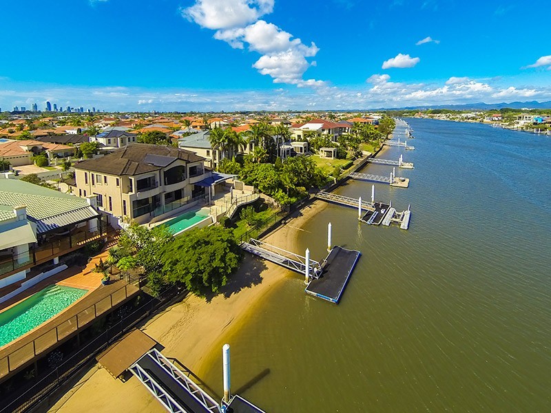 25 Sir Bruce Small Blvd, Benowa Waters QLD 4217