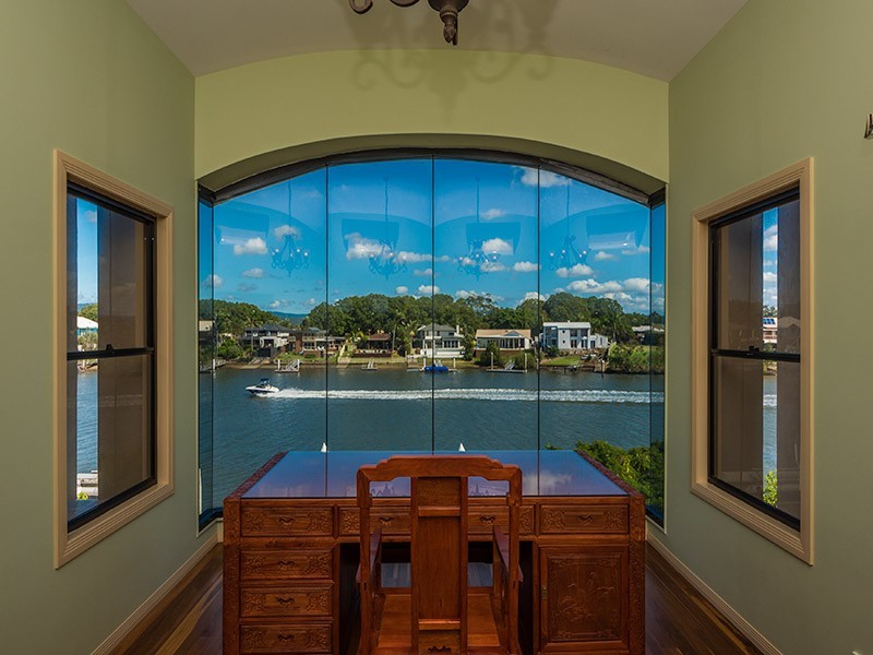 25 Sir Bruce Small Blvd, Benowa Waters QLD 4217