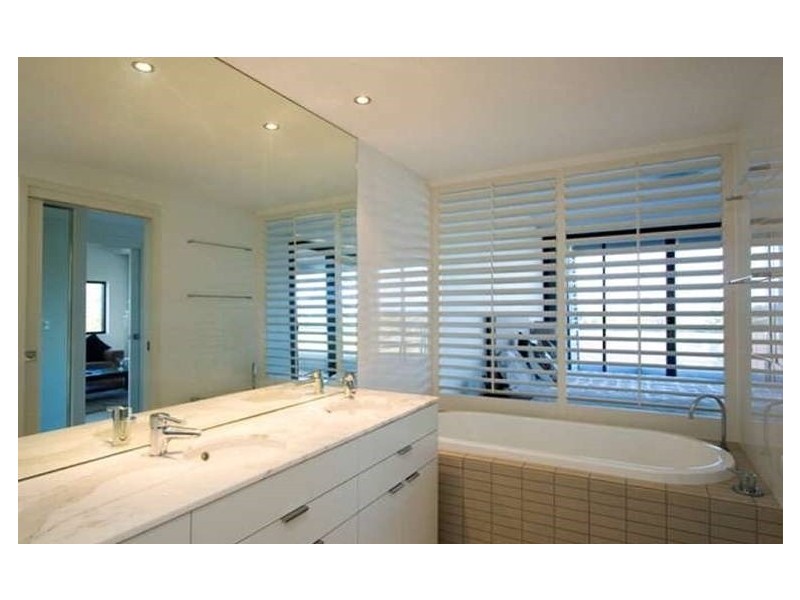 505/14 “Ultra” George Ave, Broadbeach QLD 4218