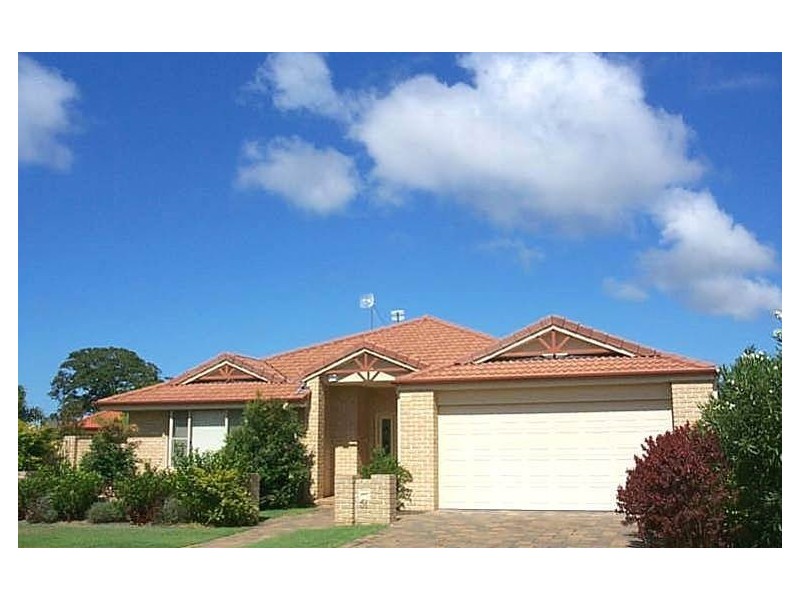 51 Martingale Cct, Clear Island Waters QLD 4226