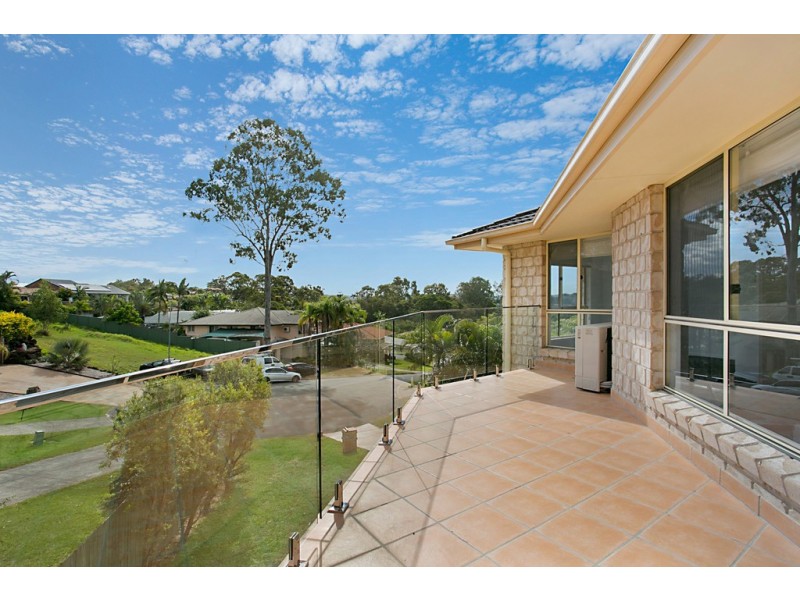 10 Bretton Court, Carrara QLD 4211