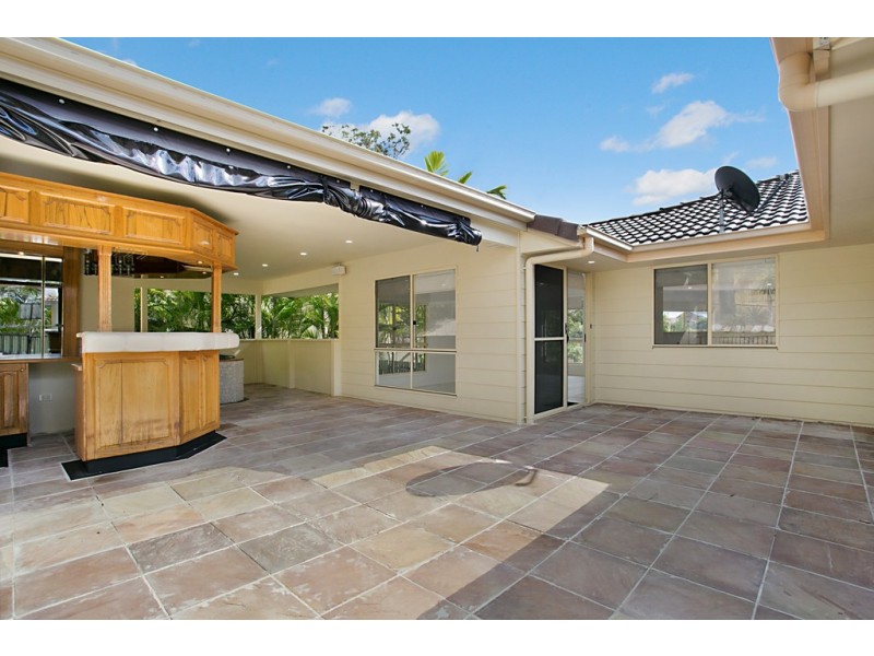 10 Bretton Court, Carrara QLD 4211