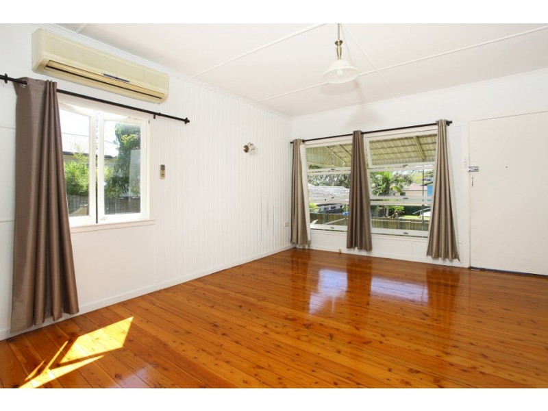 5 Margaret St, Southport QLD 4215