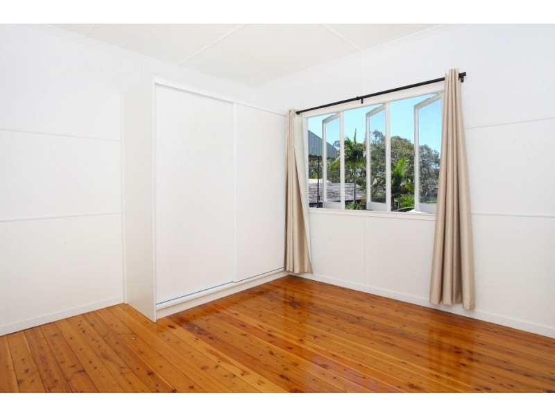 5 Margaret St, Southport QLD 4215