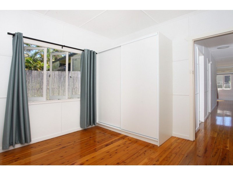 5 Margaret St, Southport QLD 4215