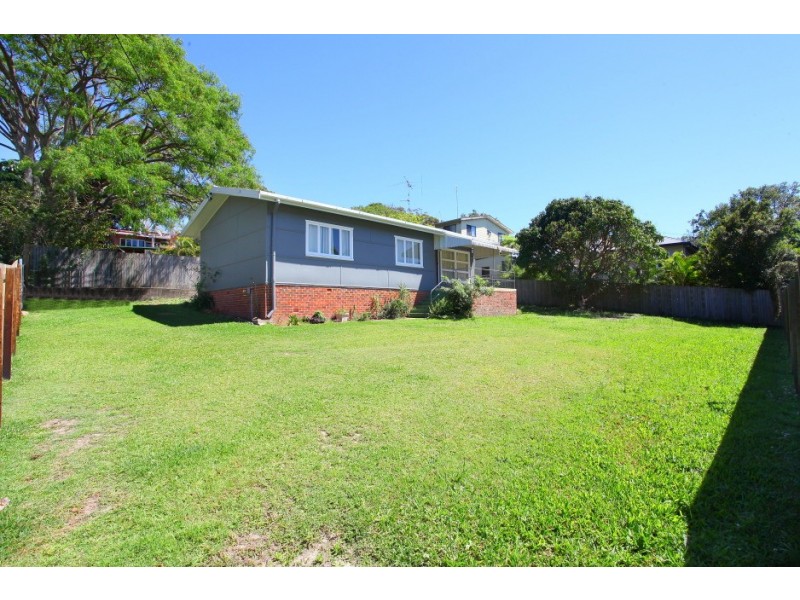5 Margaret St, Southport QLD 4215