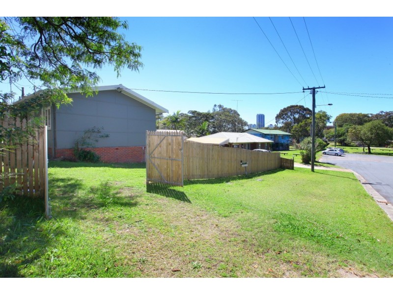 5 Margaret St, Southport QLD 4215