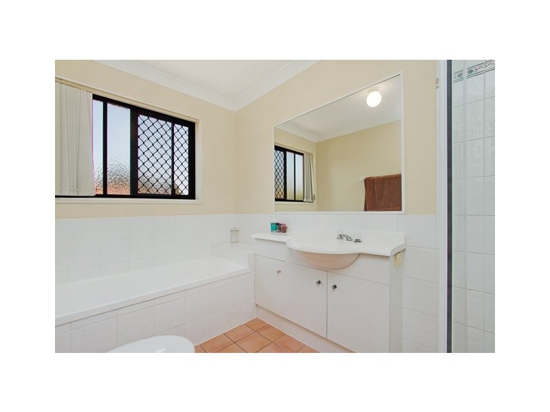 3/37-39 Harley Street, Labrador QLD 4215