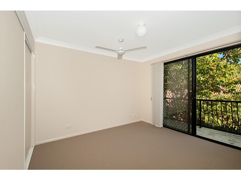 3/37-39 Harley Street, Labrador QLD 4215