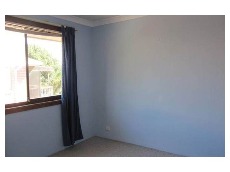 10/27 Armrick Avenue, Broadbeach QLD 4218