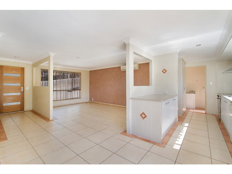 1/16 Jesmond Road, Helensvale QLD 4212