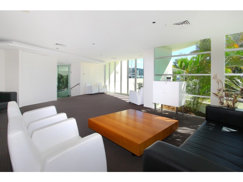 9 ‘Sentinel’ 40 – 42 Riverview Parade, Surfers Paradise QLD 4217