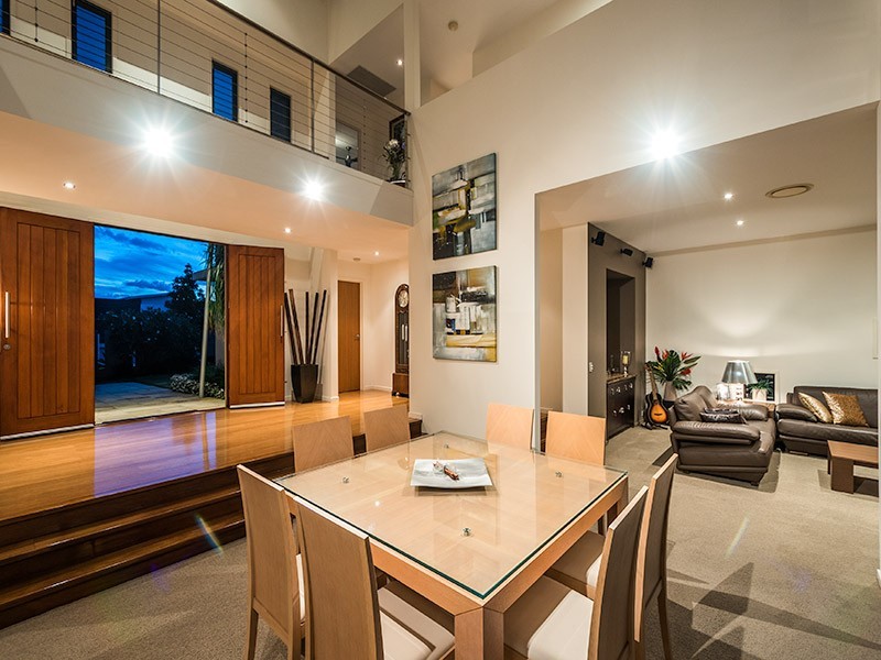 110 Sir Bruce Small Blvd, Benowa QLD 4217