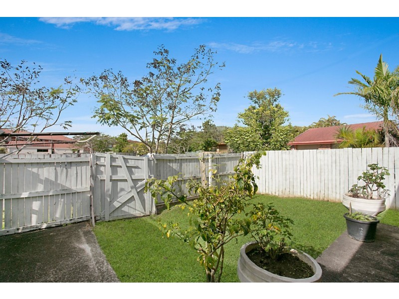 4/80 Christine Avenue, Burleigh Waters QLD 4220