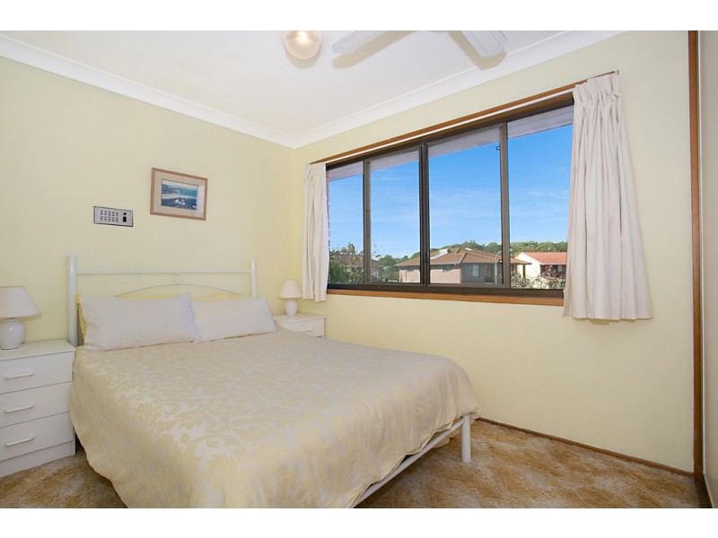 4/80 Christine Avenue, Burleigh Waters QLD 4220