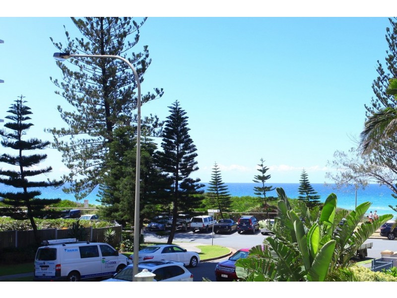 4 ‘Oceana on Broadbeach’ 100 Old Burleigh Road, Broadbeach QLD 4218