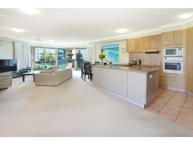 4 ‘Oceana on Broadbeach’ 100 Old Burleigh Road, Broadbeach QLD 4218