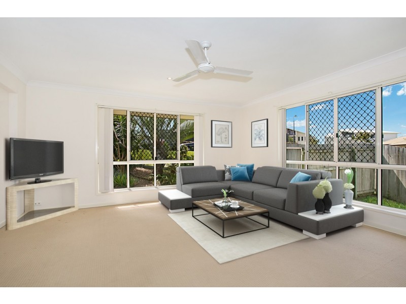 9 Tralee Court, Carrara QLD 4211