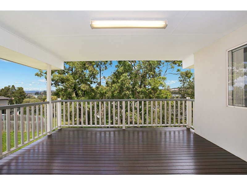 9 Tralee Court, Carrara QLD 4211