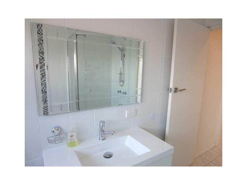 11/126 The Esplanade, Surfers Paradise QLD 4217