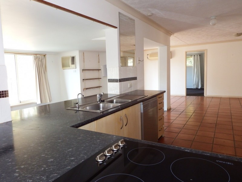 9 Barra Court, Merrimac QLD 4226