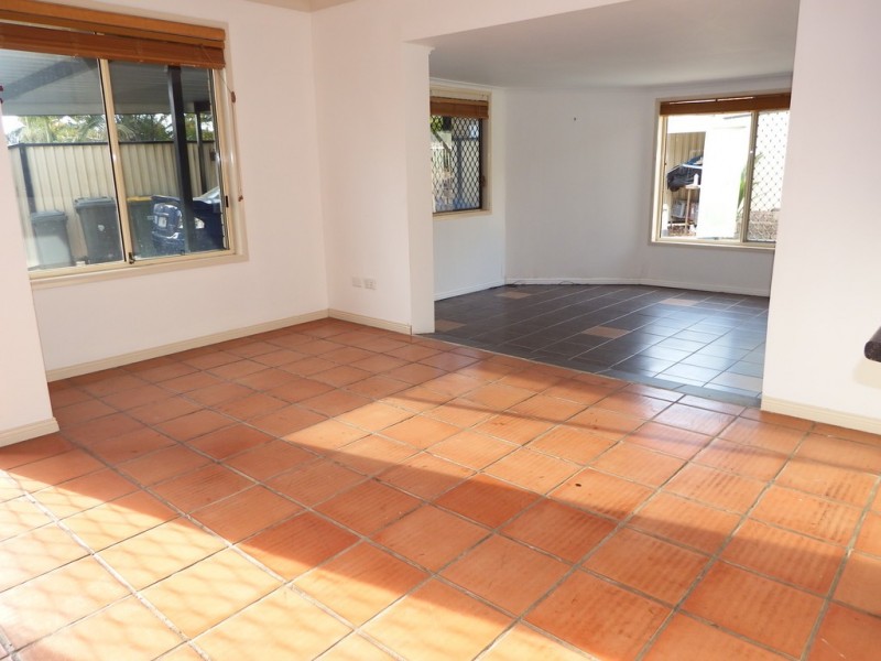 9 Barra Court, Merrimac QLD 4226