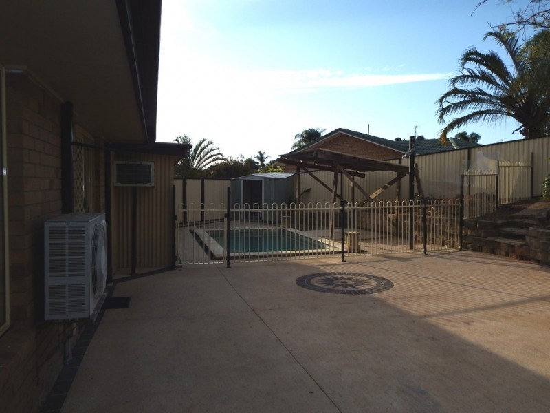 9 Barra Court, Merrimac QLD 4226