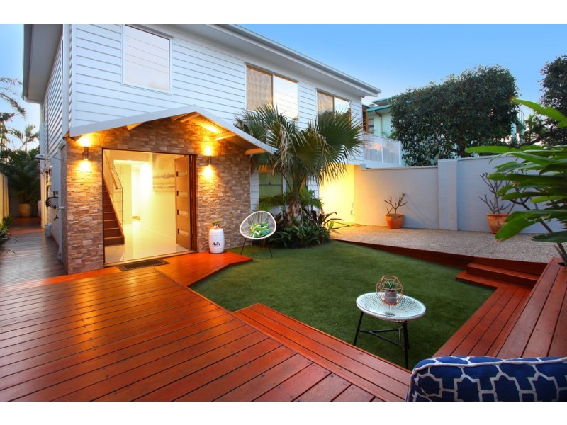 1/52 Albatross Avenue, Mermaid Beach QLD 4218