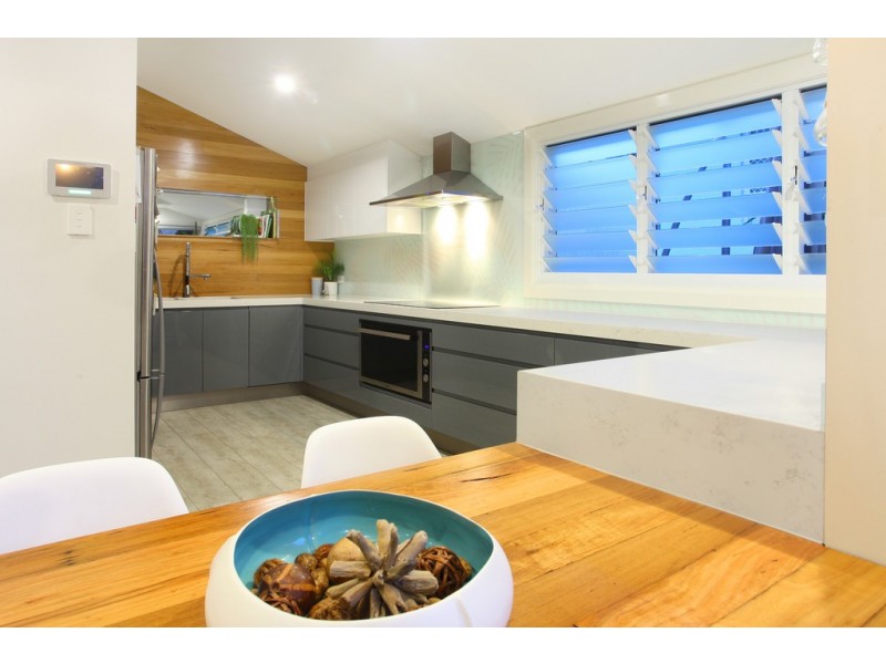 1/52 Albatross Avenue, Mermaid Beach QLD 4218