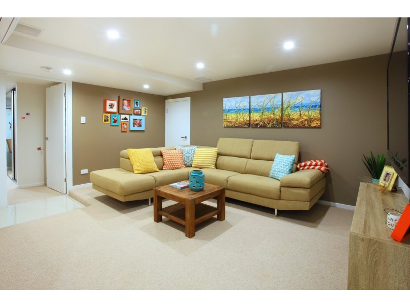 1/52 Albatross Avenue, Mermaid Beach QLD 4218