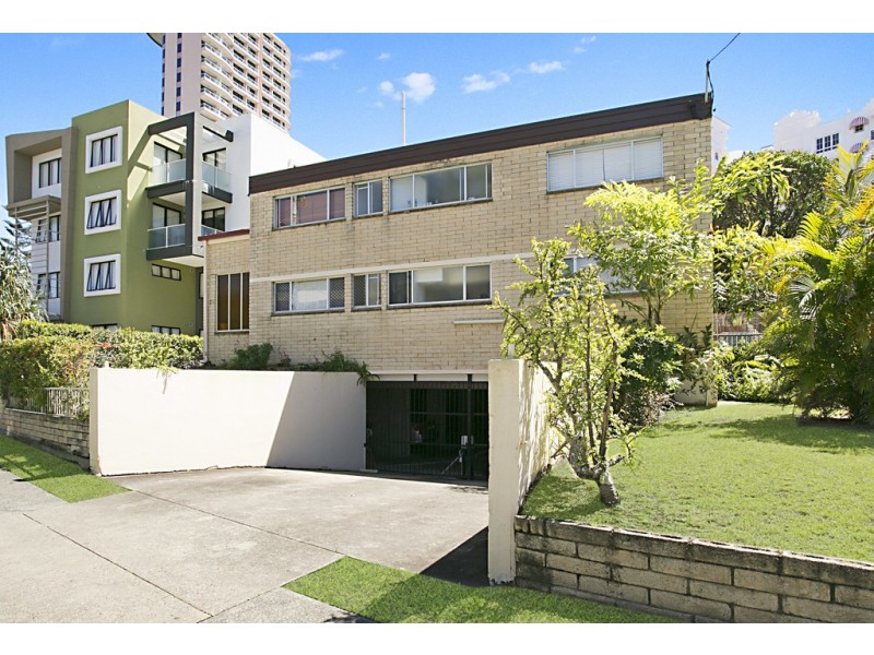 5 ‘Athena’ 21 First Avenue, Broadbeach QLD 4218