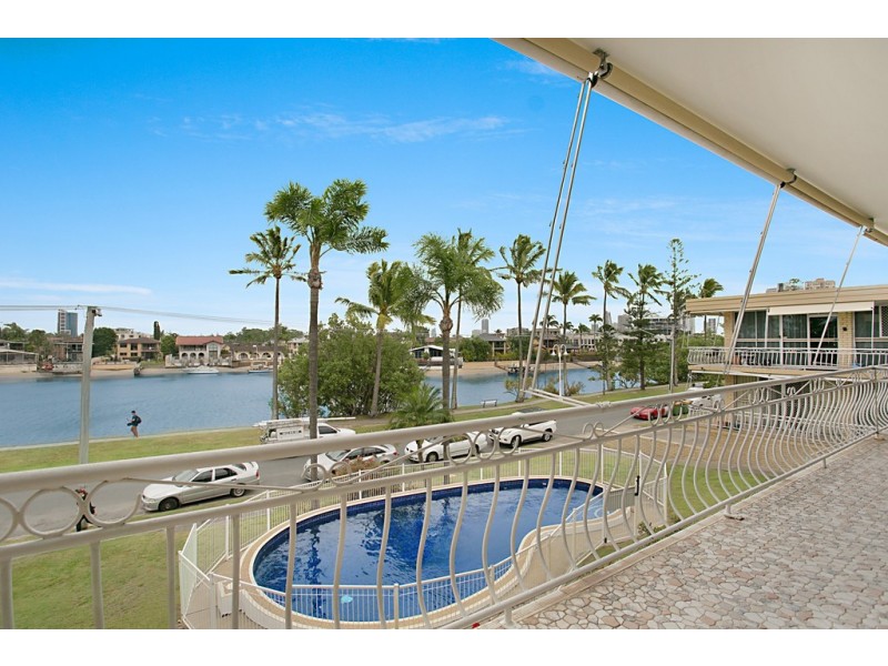 10/11 Watson Esplanade, Surfers Paradise QLD 4217