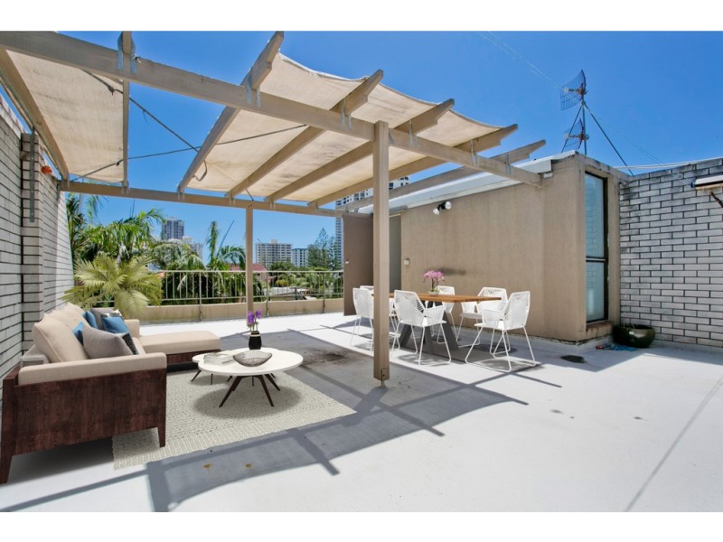 14 ‘Sunlover Court’  24 Second Avenue, Broadbeach QLD 4218