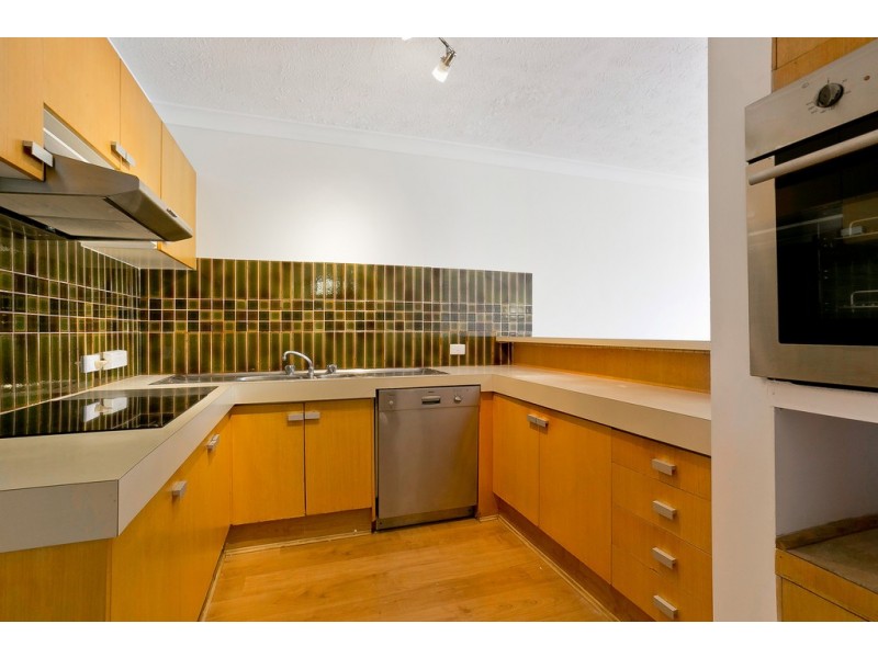 14 ‘Sunlover Court’  24 Second Avenue, Broadbeach QLD 4218