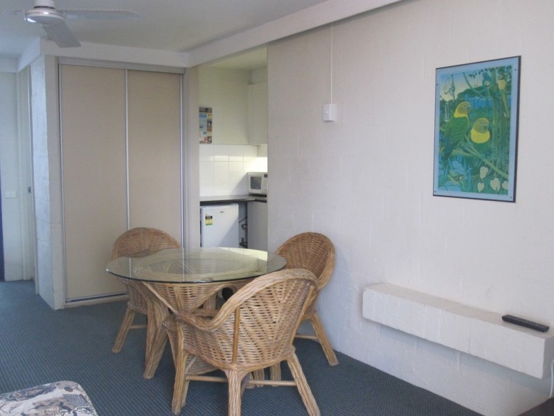 59/2877 Gold Coast Hwy “Club Surfers”, Surfers Paradise QLD 4217