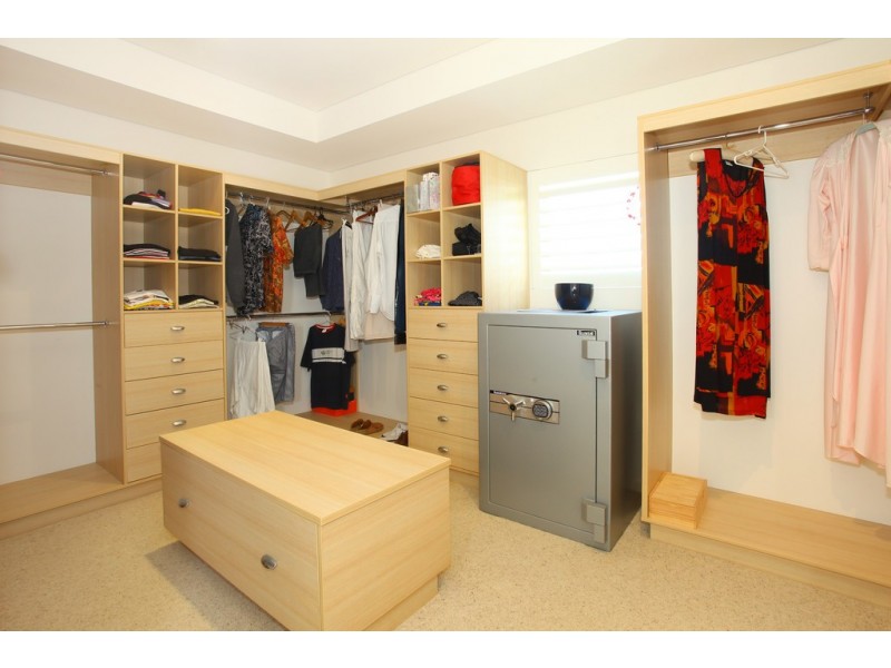 10 ‘Vogue’ 5-9 Broadbeach Boulevard, Broadbeach QLD 4218