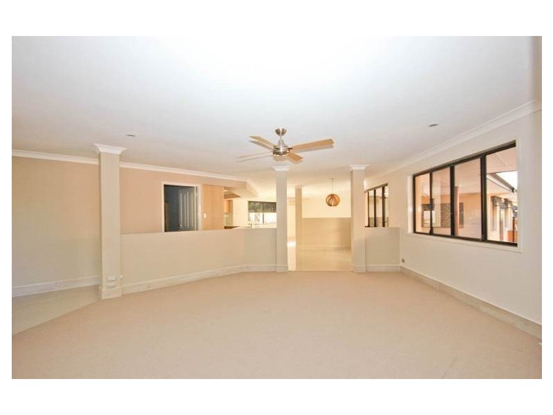 60 Sea Eagle Drive, Burleigh Waters QLD 4220