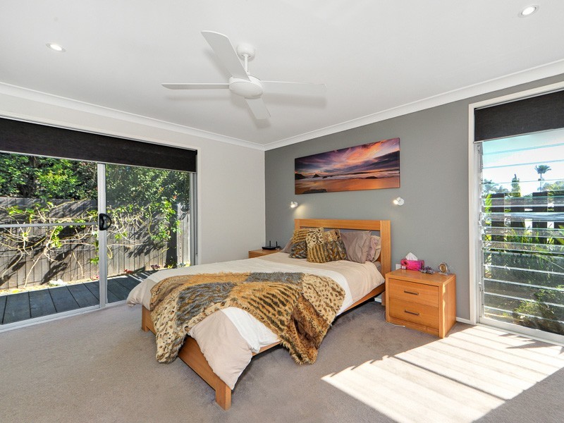 2 Laurel Court, Sorrento QLD 4217